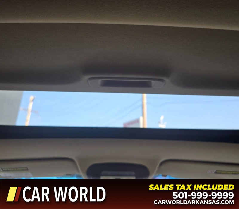Acura MDX Vehicle Full-screen Gallery Image 23