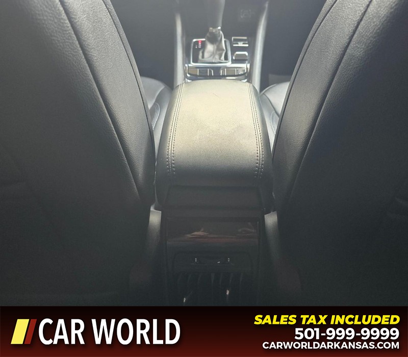 Jeep Compass Vehicle Full-screen Gallery Image 19