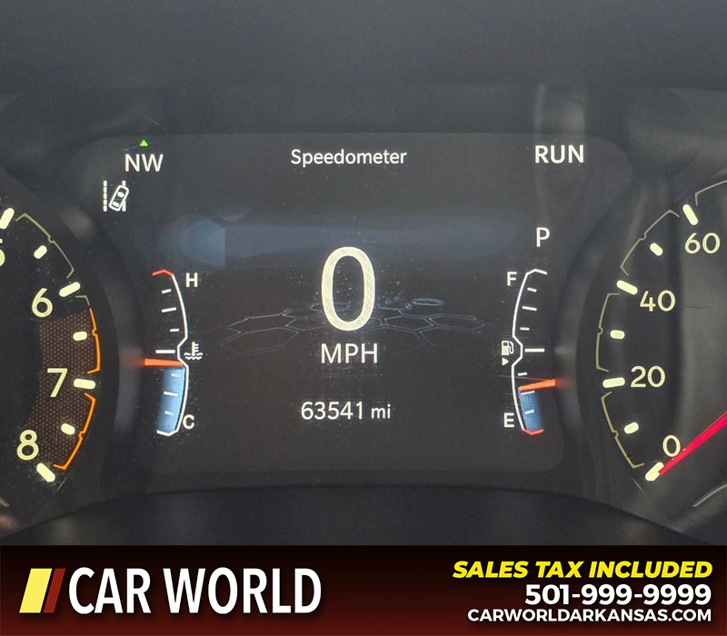 Jeep Compass Vehicle Full-screen Gallery Image 16