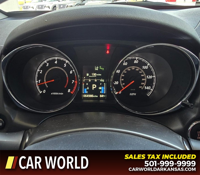 Mitsubishi Outlander Sport Vehicle Full-screen Gallery Image 17