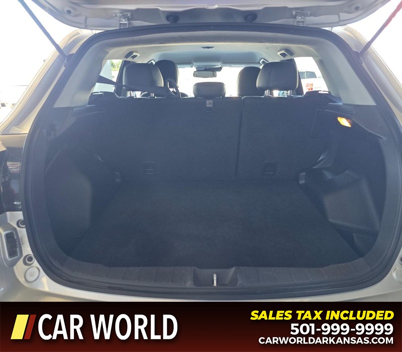 Mitsubishi Outlander Sport Vehicle Full-screen Gallery Image 13