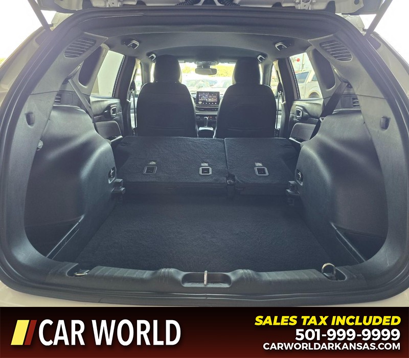Jeep Compass Vehicle Full-screen Gallery Image 14