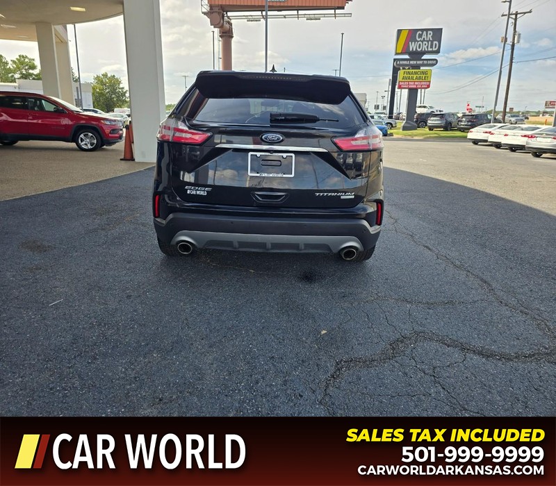 Ford Edge Vehicle Full-screen Gallery Image 6