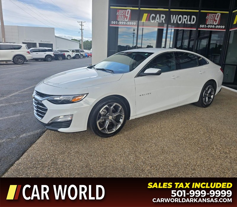 Chevrolet Malibu Vehicle Full-screen Gallery Image 3