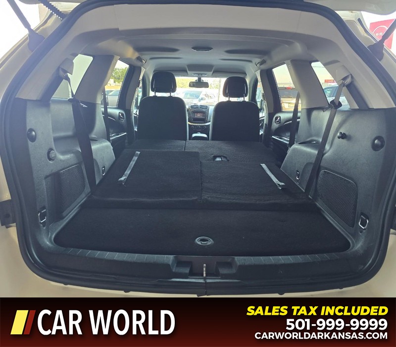 Dodge Journey Vehicle Full-screen Gallery Image 16