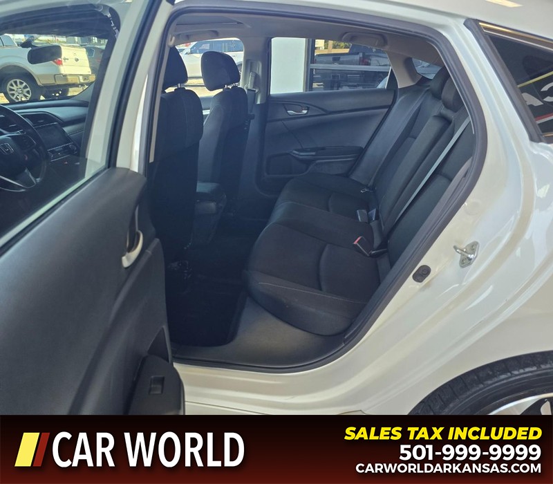 Honda Civic Sedan Vehicle Full-screen Gallery Image 10