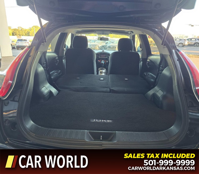 Nissan Juke Vehicle Full-screen Gallery Image 14