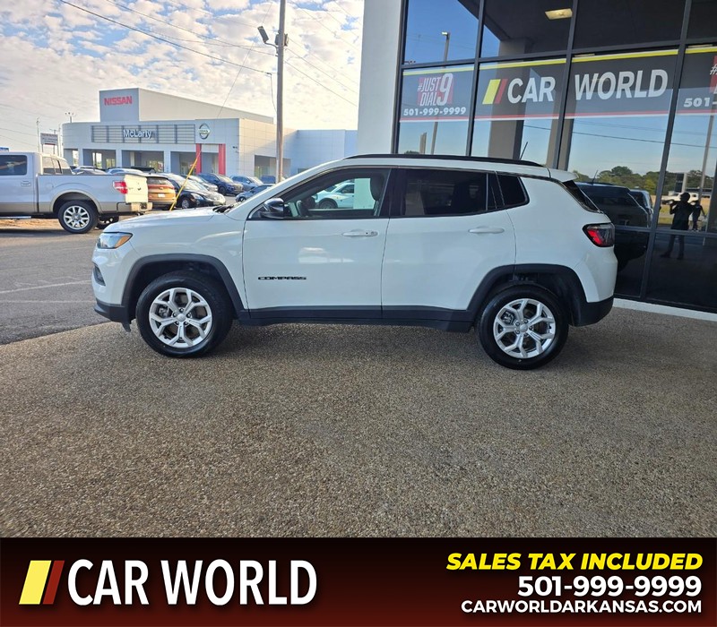 Jeep Compass Vehicle Full-screen Gallery Image 4