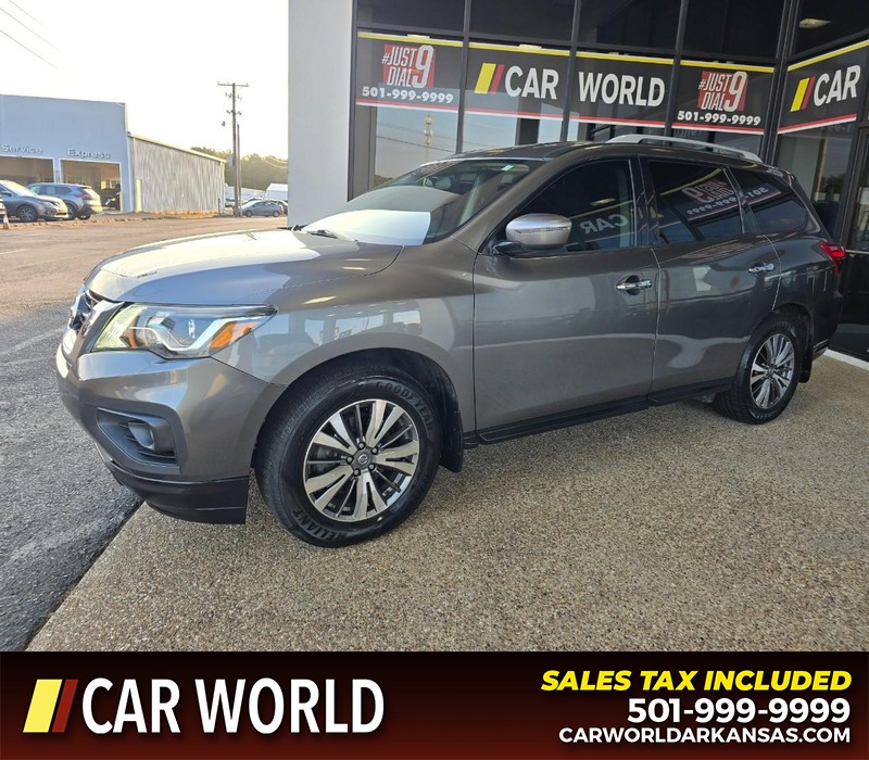 Nissan Pathfinder Vehicle Full-screen Gallery Image 3