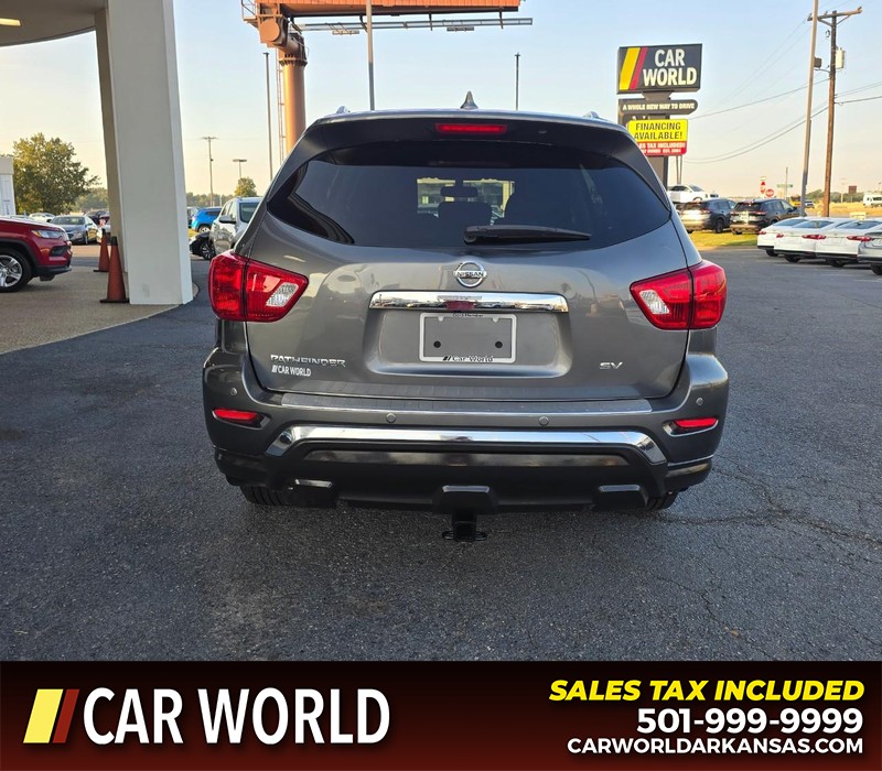 Nissan Pathfinder Vehicle Full-screen Gallery Image 5
