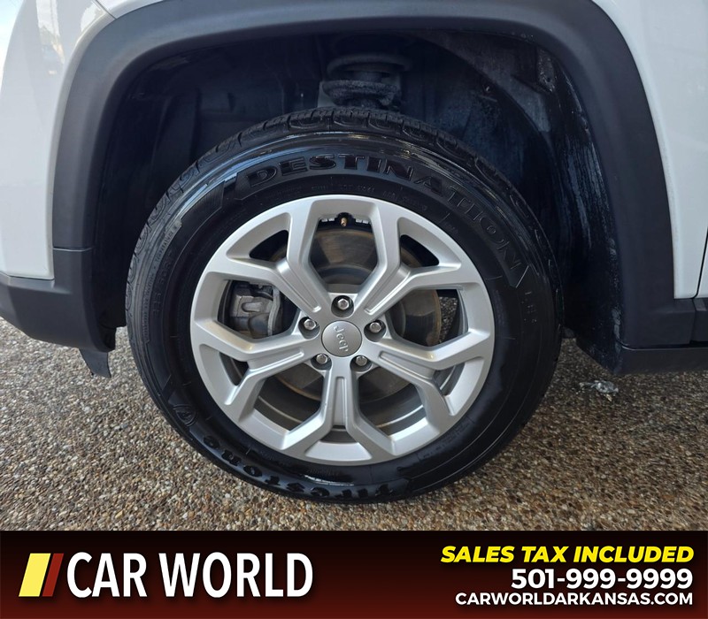 Jeep Compass Vehicle Full-screen Gallery Image 6