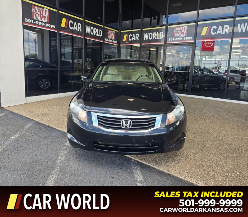 Honda Accord Sedan Vehicle Full-screen Gallery Image 2