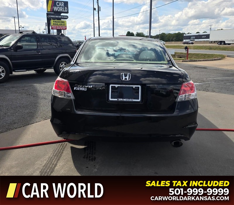 Honda Accord Sedan Vehicle Full-screen Gallery Image 5