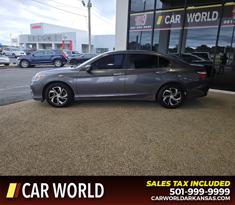 Honda Accord Sedan Vehicle Full-screen Gallery Image 4
