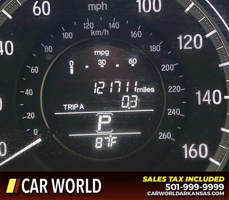 Honda Accord Sedan Vehicle Full-screen Gallery Image 16