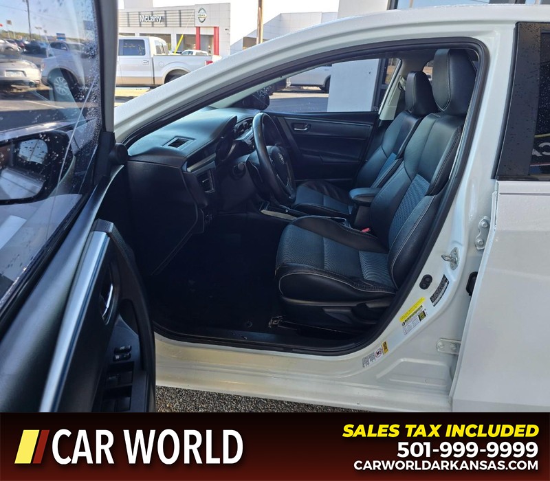 Toyota Corolla Vehicle Full-screen Gallery Image 8
