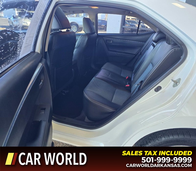 Toyota Corolla Vehicle Full-screen Gallery Image 10