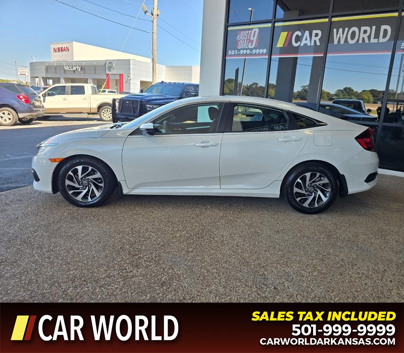 Honda Civic Sedan Vehicle Full-screen Gallery Image 4