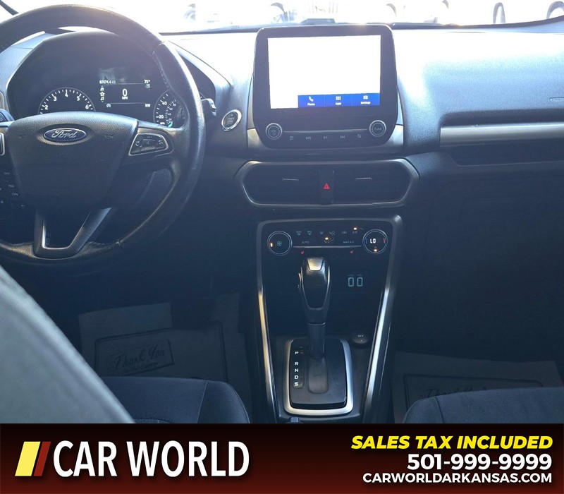 Ford EcoSport Vehicle Full-screen Gallery Image 18