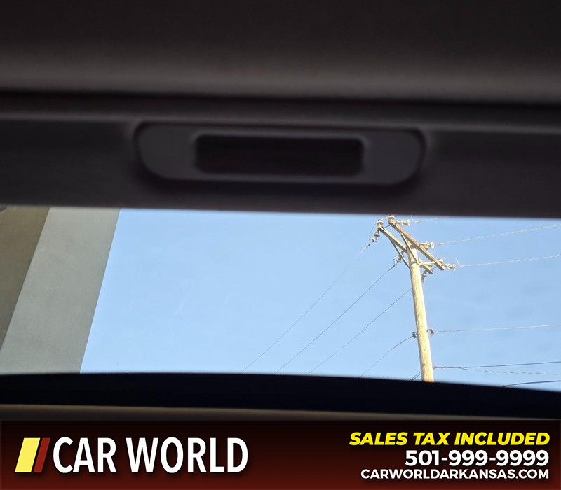 Ford EcoSport Vehicle Full-screen Gallery Image 19