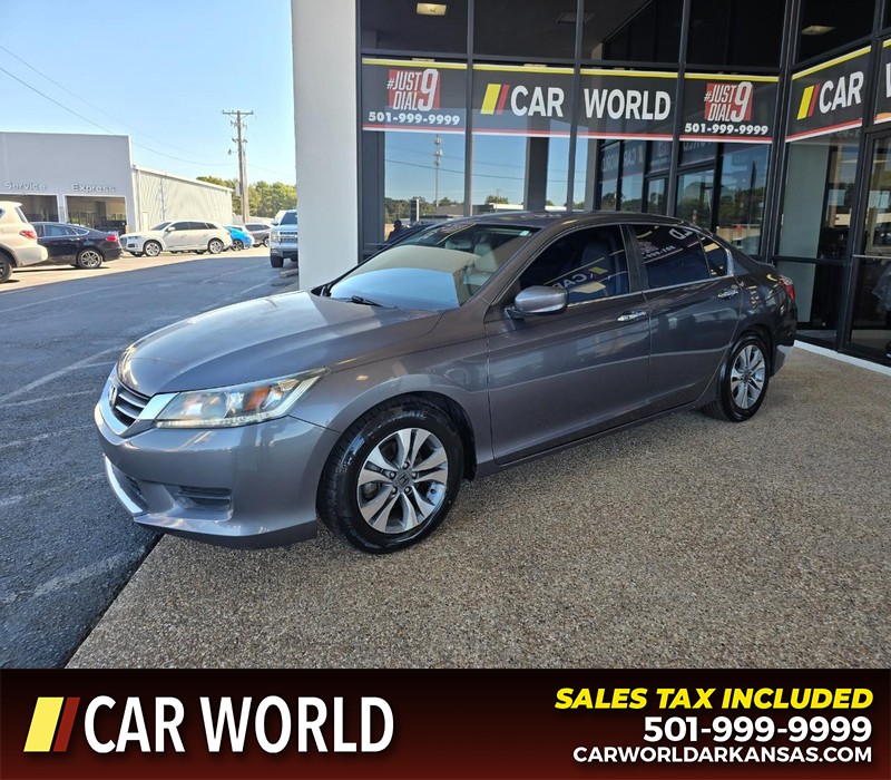 Honda Accord Sedan Vehicle Full-screen Gallery Image 3