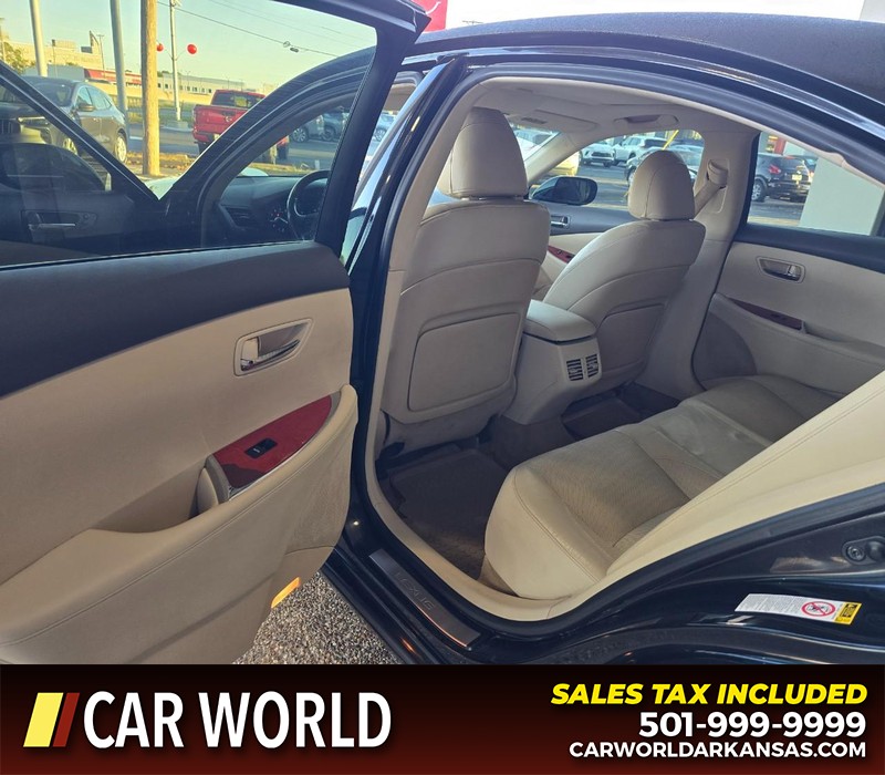 Lexus ES 350 Vehicle Full-screen Gallery Image 9