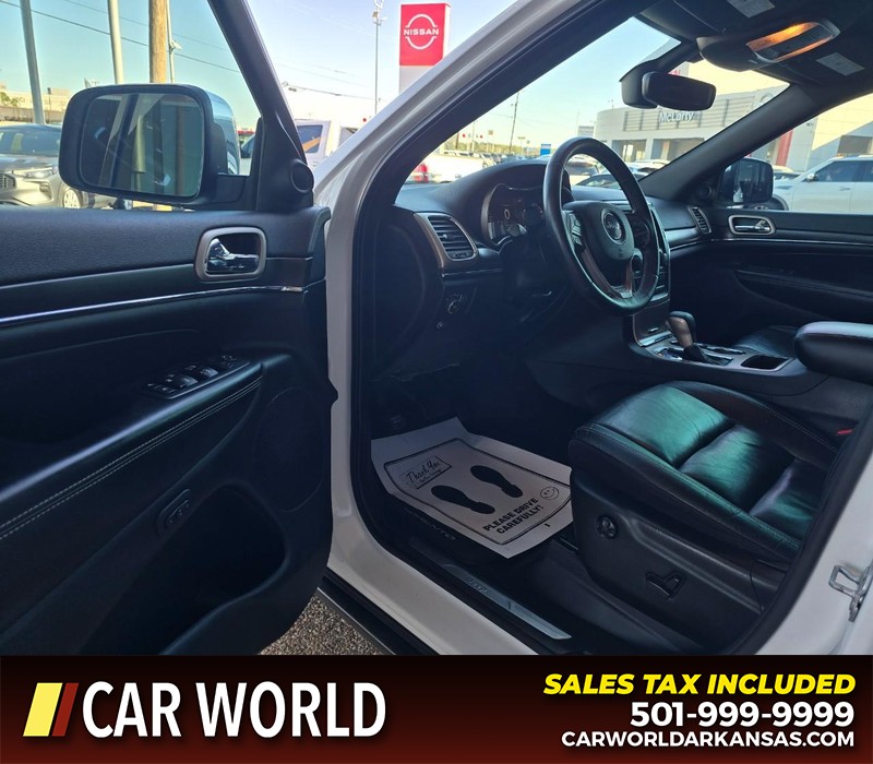 Jeep Grand Cherokee Vehicle Full-screen Gallery Image 7