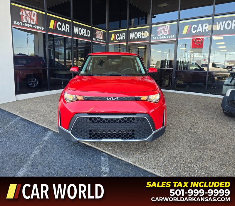 Kia Soul Vehicle Full-screen Gallery Image 2