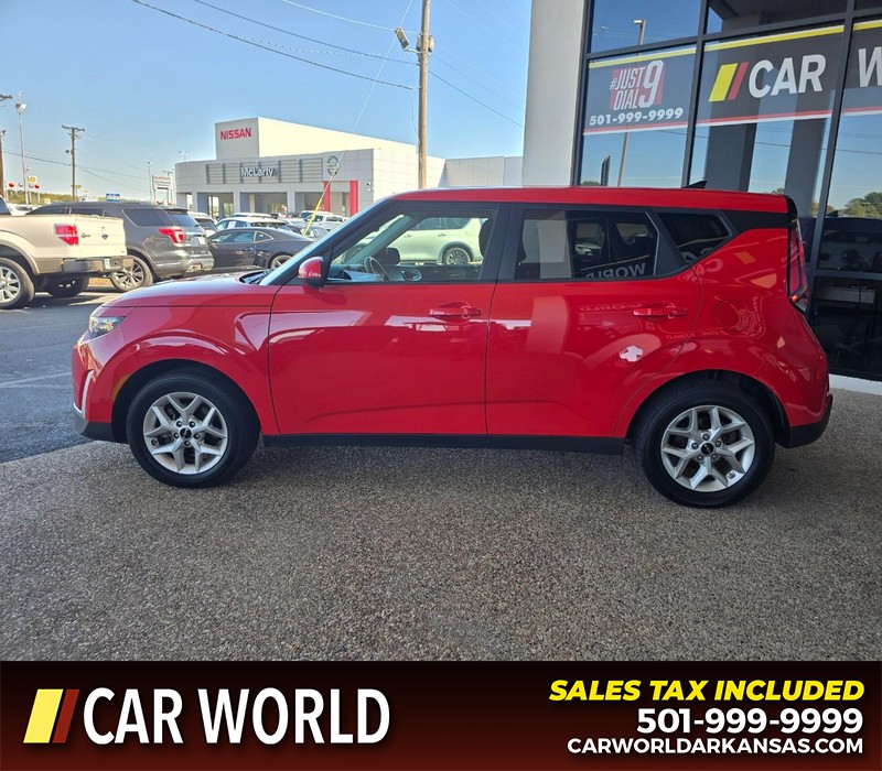 Kia Soul Vehicle Full-screen Gallery Image 4