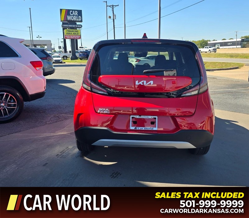 Kia Soul Vehicle Full-screen Gallery Image 5