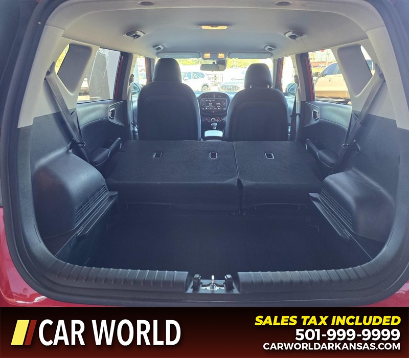 Kia Soul Vehicle Full-screen Gallery Image 14