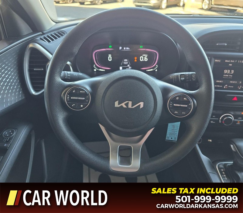 Kia Soul Vehicle Full-screen Gallery Image 15