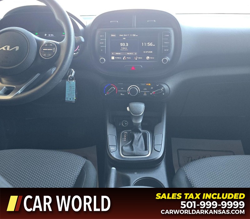 Kia Soul Vehicle Full-screen Gallery Image 18