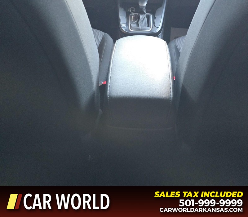 Kia Soul Vehicle Full-screen Gallery Image 19