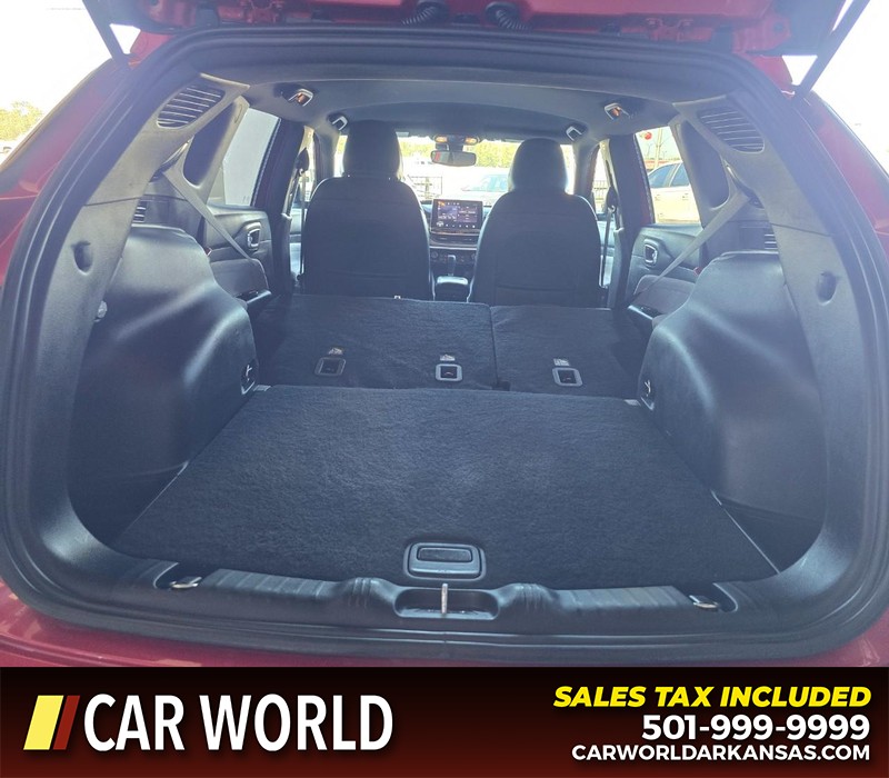 Jeep Compass Vehicle Full-screen Gallery Image 14