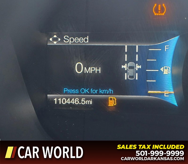 Ford Fusion Vehicle Full-screen Gallery Image 17