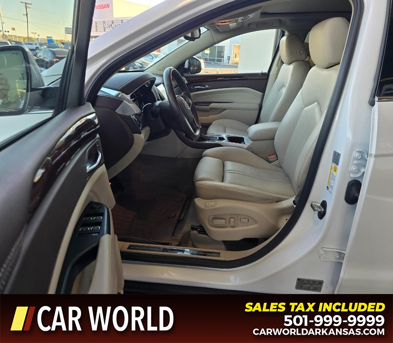 Cadillac SRX Vehicle Full-screen Gallery Image 8