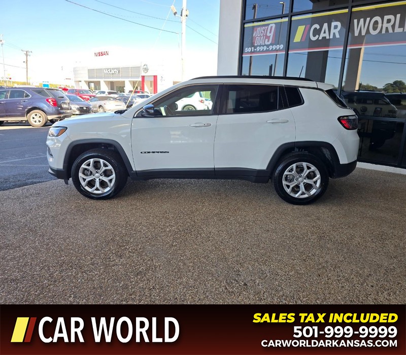 Jeep Compass Vehicle Full-screen Gallery Image 4
