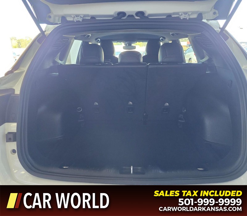 Jeep Compass Vehicle Full-screen Gallery Image 13