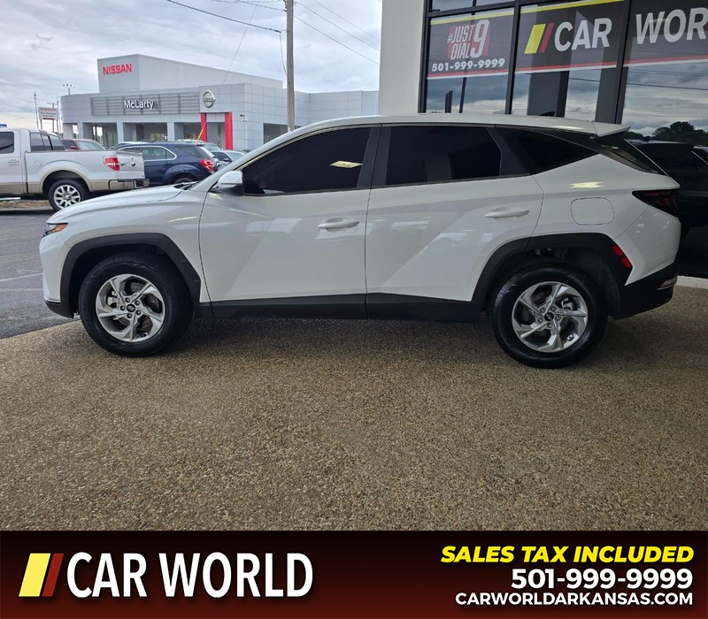 Hyundai Tucson Vehicle Full-screen Gallery Image 4