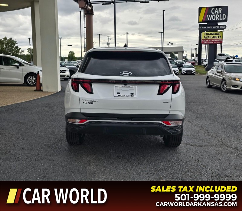 Hyundai Tucson Vehicle Full-screen Gallery Image 5