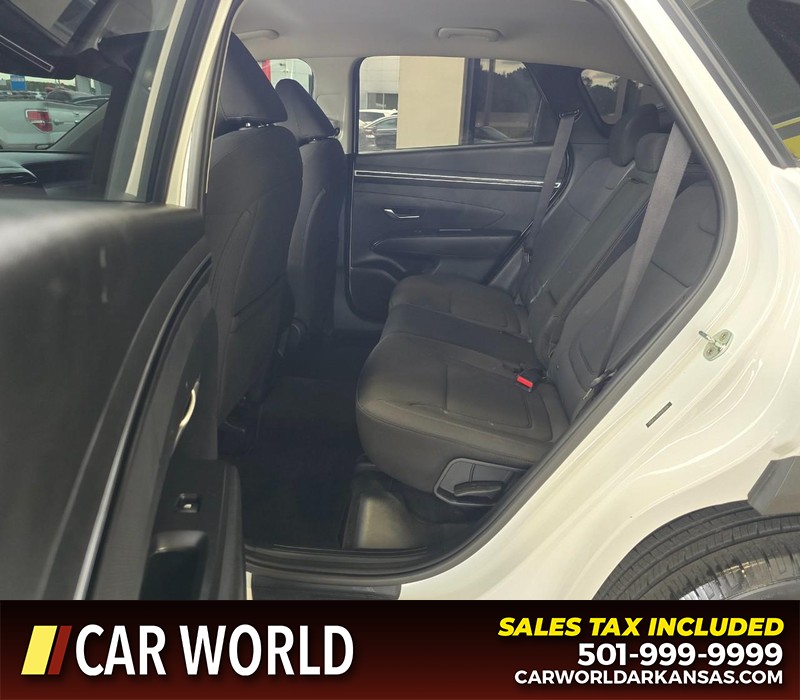 Hyundai Tucson Vehicle Full-screen Gallery Image 10