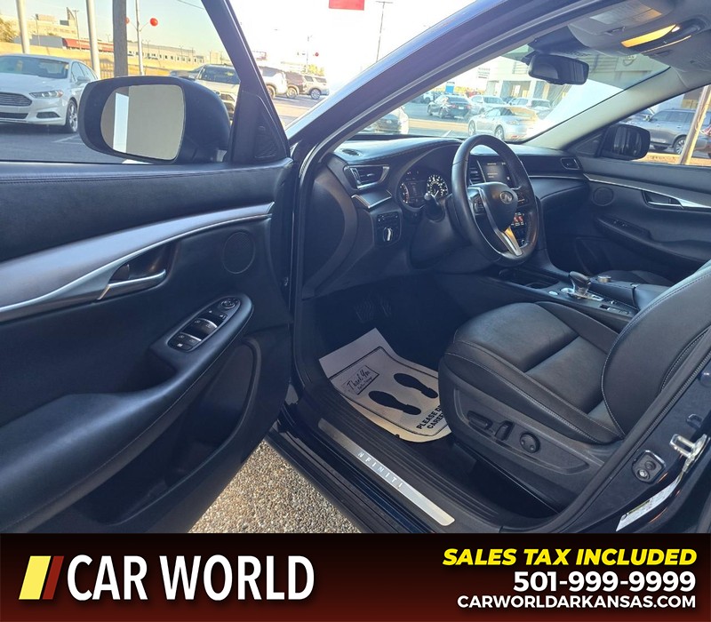 INFINITI QX50 Vehicle Full-screen Gallery Image 7