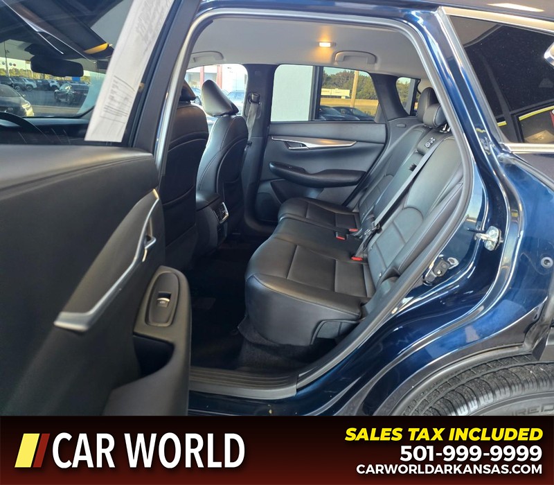INFINITI QX50 Vehicle Full-screen Gallery Image 10