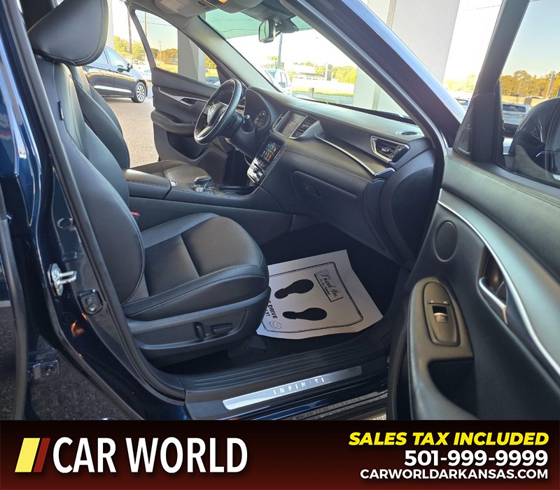 INFINITI QX50 Vehicle Full-screen Gallery Image 11