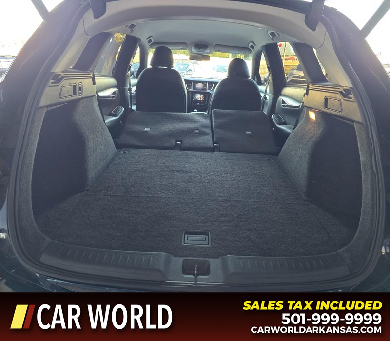 INFINITI QX50 Vehicle Full-screen Gallery Image 14