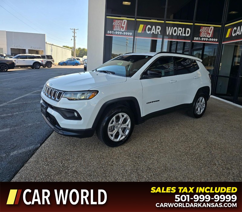 Jeep Compass Vehicle Full-screen Gallery Image 3