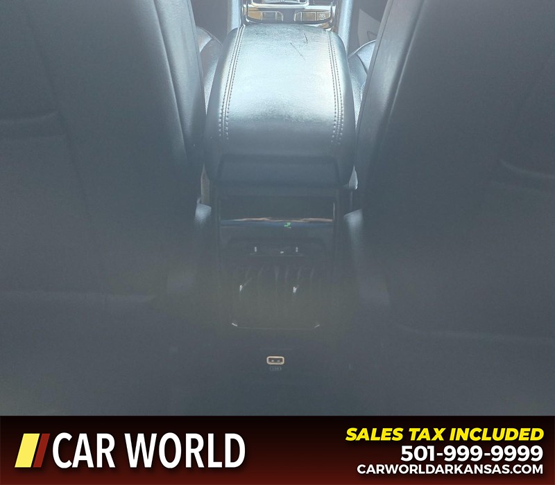 Jeep Compass Vehicle Full-screen Gallery Image 19