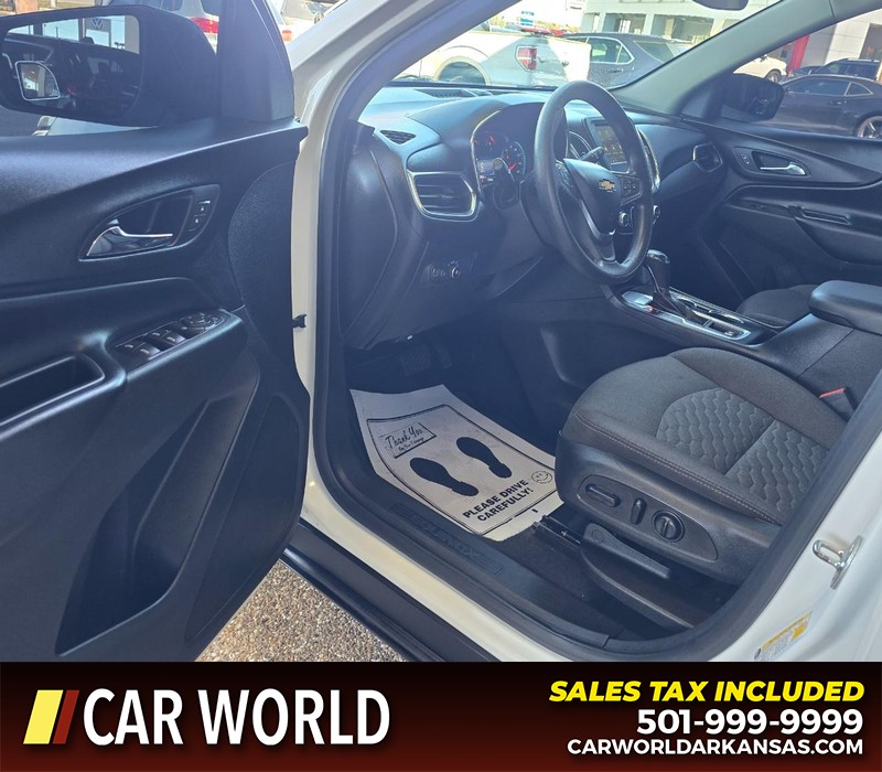 Chevrolet Equinox Vehicle Full-screen Gallery Image 7