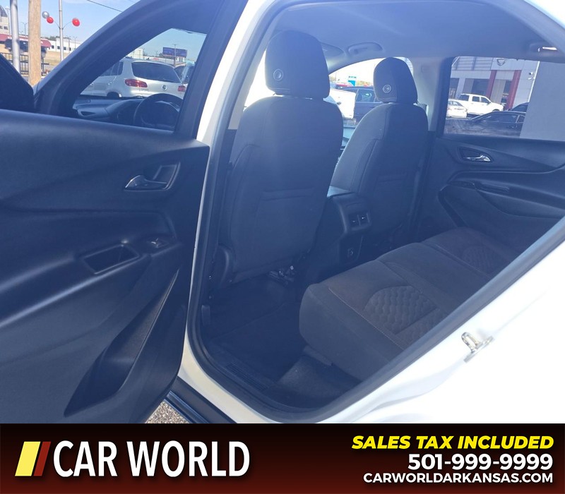 Chevrolet Equinox Vehicle Full-screen Gallery Image 9
